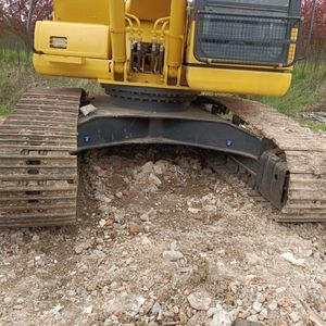 Excavatrices Komatsu PC210 d'occasion de haute qualité à un prix avec moteur central et composants de pompe - Product Image 3