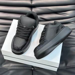 Zapatos Casuales de Diseño Retro Brillante para Hombre, Alpargatas de Primavera con Suela Gruesa, Cuero de Alta Calidad, Ligeros - Product Image 1