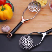 Nouvel outil de cuisine en acier inoxydable : Presse-purée pliable pour pommes de terre et outil domestique pour écraser la pâte de haricots