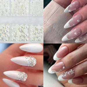 Pour <span class=keywords><strong>Amazon</strong></span> Best-seller 3D Micro Diamant Nail Art AB Boutique <span class=keywords><strong>Strass</strong></span> Acrylique Perles 4pcs Lâche pour Ongles Vêtements Bijoux - Product Image 3