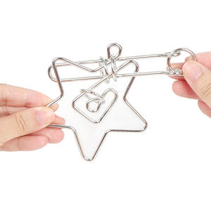 <span class=keywords><strong>Chinois</strong></span> <span class=keywords><strong>en</strong></span> métal puzzle jeu de tour de <span class=keywords><strong>fer</strong></span> de serrure déverrouiller anneau puzzles - Product Image 1