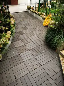 Diy Hout Kunststof Composiet Vloer Patio Tuin Zwembad Balkon Piso Loopbrug Dak Tegels Wpc Board Grijpende Dek Tegels