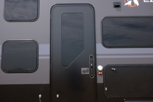 <span class=keywords><strong>Puerta</strong></span> de Entrada para Autocaravana con Aislamiento de Alta Eficiencia, Núcleo de Espuma de PVC, Antichoque, <span class=keywords><strong>Puerta</strong></span> de Acceso para <span class=keywords><strong>Caravana</strong></span> - Product Image 5