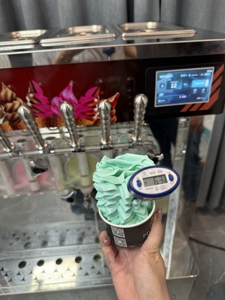 Yourtime 3 boquilla congelada daiquiris combinada máquina de helados blandos congelada ACAI maquina de Helado suave - Product Image 5
