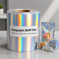 Film BOPP holographique vs finition brillante mate douce au toucher, film de plastification thermique 3D effet arc-en-ciel laser pour l'emballage de boîtes et l'impression de boîtes à gâteaux