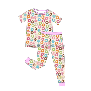 ملابس نوم للأطفال حديثة الولادة بطبعة حيوانات صغيرة مع بيجامات مجمعة بألوان سادة + بامبو + من الياف لدنة - Product Image 6