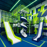 Mega Parc d'Aventures Intérieur |   Aire de jeux intérieure modulaire de plus de 1200 m² avec des toboggans géants, un parcours ninja, un mur d'escalade et une zone de trampolines
