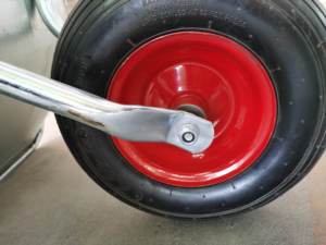 प्रीमियम टिकाऊ सामग्री धातु बिक्री के लिए भारी शुल्क Wheelbarrow व्हील बैरो 120kg - Product Image 6