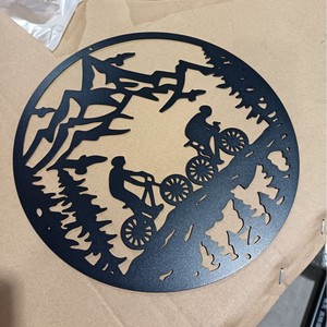 ของตกแต่งผนังโลหะแบบกำหนดเอง สไตล์ด้าน ภาพเงาจักรยานเสือภูเขา ดีไซน์อาร์ตเดโค ของตกแต่งติดผนังบ้าน ของขวัญวันเกิด วันครบรอบ - Product Image 3