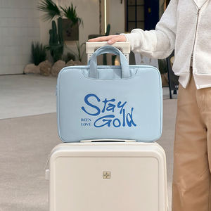 MKW7434 Nueva Funda Impermeable para Portátil, Ligera, para Portátiles de 15.6 y 16 Pulgadas, con Asa para Viajes - Product Image 1