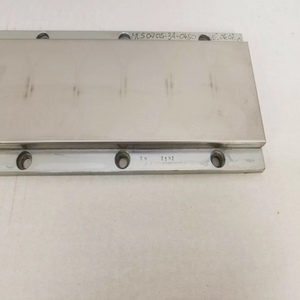 Nouveau Moteur Linéaire Synchrone IndraDyn MLS070S-3A-0450 en Stock – Pièce <span class=keywords><strong>D</strong></span>étachée Originale de Terres Rares - Product Image 4