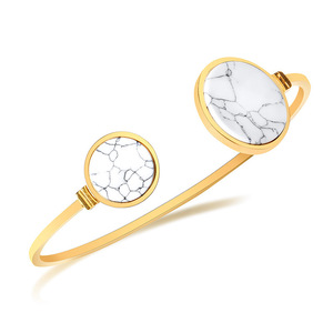 Free Spins for Gift: 5 Thoughtful Jewelry & Matching Sets