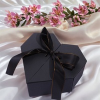 Boîte cadeau personnalisée : Boîtes cadeau en forme de cœur avec nœud en ruban de satin |   Emballage haut de gamme pour la Saint-Valentin et les cadeaux romantiques
