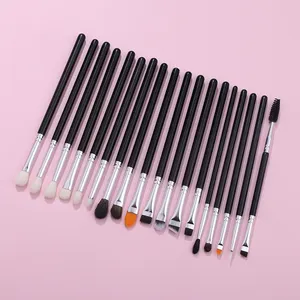 Wholesale Black Wooden Handle 18pcs Eye Blending Concealer Eyebrow Eyeliner Brushes Set Without Logo For Artists