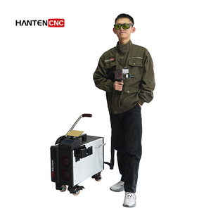 Système de nettoyage au laser pulsé portable 500W, équipement de traitement de surface haute efficacité, éliminateur de couche de <span class=keywords><strong>rouille</strong></span> tenace - Product Image 1