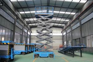 6m 8m 10m 12m 14m Self Propelled Hydraulic Scissor Lift <b>Platform</b> Table Aerial Work <b>Platform</b> Electric Scissor Lift <b>Truck</b> - Product Image 5