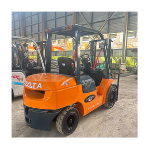 Japon Original 3ton Chariot élévateur utilisé TOYOTA Chariot élévateur FD30 Hauteur de levage 3m chariot élévateur diesel à vendre - Product Image 1