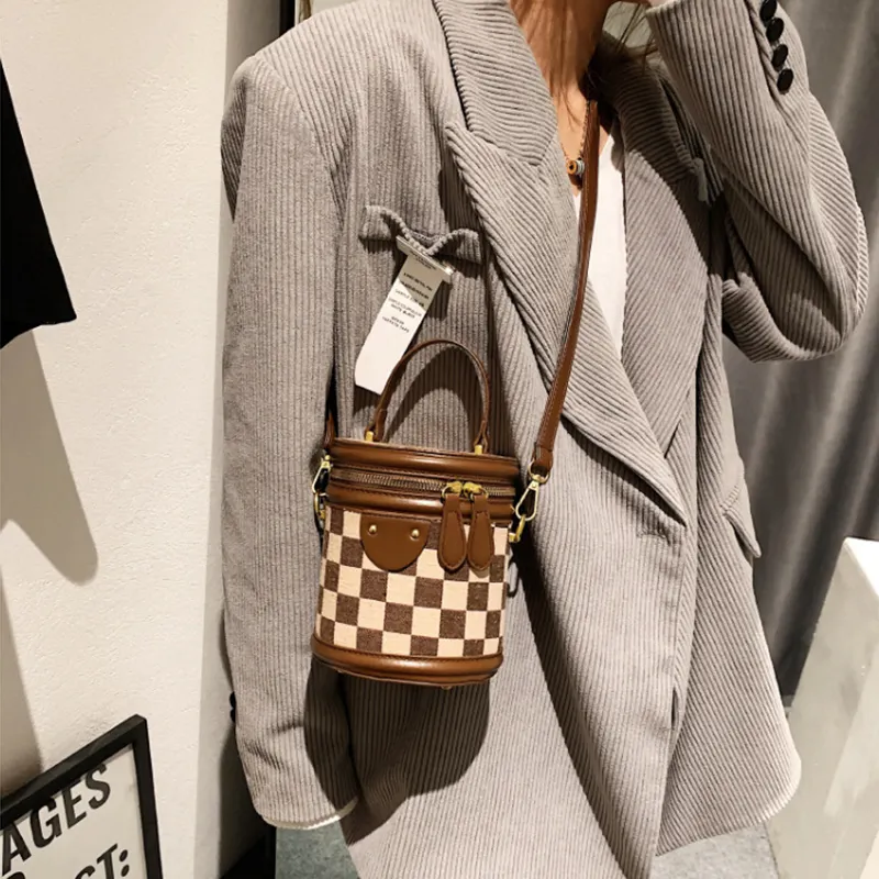 CARTER LISA Fahion Creative Checkerboard Canvas Handbags Barrel Shoulder Bags For Women PU Lattice Single Crossbody Bag