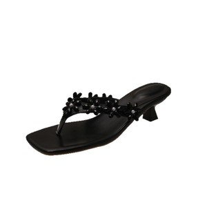 2025 estivo Outwear con strass a punta quadrata Sexy pantofole a tacco basso da <span class=keywords><strong>donna</strong></span> nuovo arrivo taglie forti <span class=keywords><strong>sandali</strong></span> infradito eleganti <span class=keywords><strong>43</strong></span> - Product Image 5