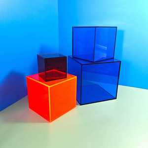 Caja de Acrílico Personalizada, Caja de Almacenamiento de Cinco Lados Colorida, Caja de Embalaje para Regalos, Caja de Almacenamiento con Tapa Abatible, Cubierta Protectora contra el Polvo - Product Image 3