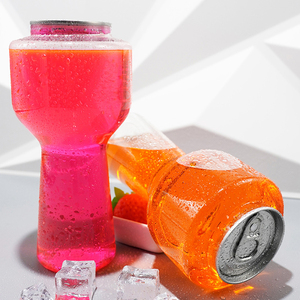 Bouteille de boisson transparente en PET avec bouchon en aluminium, couleur rose-orange, forme cylindrique, pour l'emballage des boissons - Product Image 1