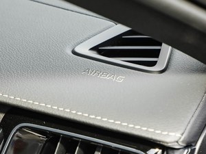 <span class=keywords><strong>Volvo</strong></span> <span class=keywords><strong>XC60</strong></span> <span class=keywords><strong>T8</strong></span> Hybride Rechargeable SUV de Luxe <span class=keywords><strong>AWD</strong></span> Haute Performance Intérieur Sûr et Confortable Recharge Rapide Idéal pour l'Exportation Mondiale - Product Image 6