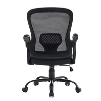 Chaise de bureau exécutive noire au design moderne et unique, avec dossier en maille inclinable, réglable en hauteur et ergonomique