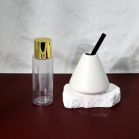 C & H Nouveau Style Parfum de Maison de Luxe Désodorisant de Marque Privée Diffuseur de Roseau Bouteille Diffuseur de Roseau de Luxe Ensembles avec Bâton de Fibre