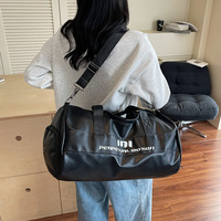 Sac de voyage en PU personnalisé avec logo, unisexe, à fermeture éclair, transparent, avec poignée souple, pour le week-end, à double bandoulière, idéal pour l'extérieur et la mode.