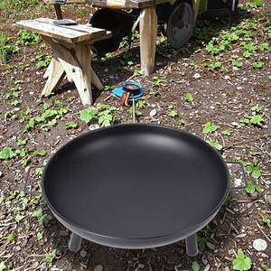 Brasero d'extérieur robuste en acier BSCI, pour bois, diamètre 55 cm, avec pieds robustes, revêtement noir, 10000-14999 BTU - Product Image 5