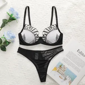 Latest Design Lingerie Manufacturing Women Sexy Hot Transparent Two Pieces Back Closure Bra Panty Set