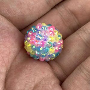 Cuentas redondas planas de plástico con diamantes de imitación de 20 mm de color pastel personalizadas para la fabricación de bolígrafos, cuentas gruesas tipo bola de discoteca para joyería, venta al por mayor. - Product Image 3