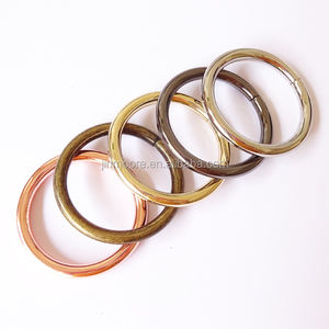 Hochwertige nicht geschweißte 32*4mm dicke Metall-O-Ringe in 5 Farben - Product Image 4