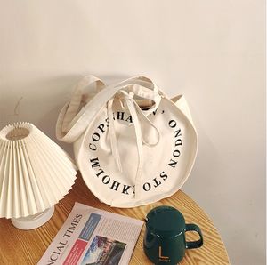 Bolsas de Tela Redondas con Logotipo Personalizado, Bolsas de Compra Reutilizables de Algodón para Mujer - Product Image 1