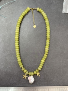 Elegante Collana di Perle da Donna in Acciaio Inossidabile Dorato 18K con Semplice Pietra Naturale Barocca d'Acqua Dolce Girocollo di Perle - Product Image 3