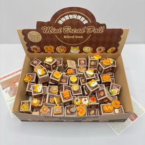 Hộp quà bí mật mô hình bánh mì nhựa nhỏ, đồ chơi PVC sưu tầm mới, phụ kiện trang trí động vật nhỏ để chơi, quà tặng bất ngờ nhỏ xinh - Product Image 5