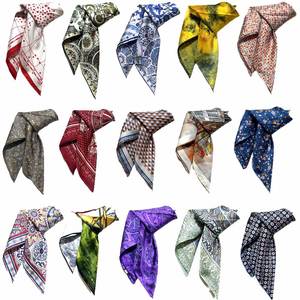 Foulard carré en pure soie de mûrier rayé tropical pour femme, idéal pour l'été et les accessoires de mode capillaires – Nouvelle collection très prisée - Product Image 1