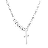 Chaîne de chandail collier double couche en acier inoxydable haut de gamme pour femme avec un luxe léger et un charme de mode intemporel