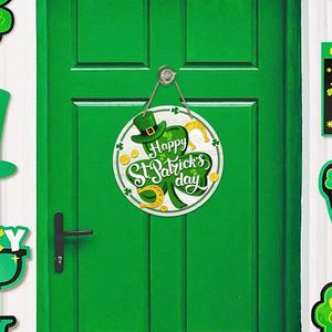 Letrero Redondo de Madera para el Día de San Patricio - Decoración con Trébol/Leprechaun para la Entrada del Hogar y Puerta de Jardín - Product Image 1
