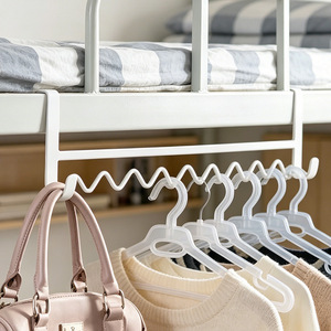 Nuevo gancho para ropa con forma de onda para dormitorio, sin necesidad de taladrar, colgador de ropa multifuncional y estante de almacenamiento, adecuado para - Product Image 1