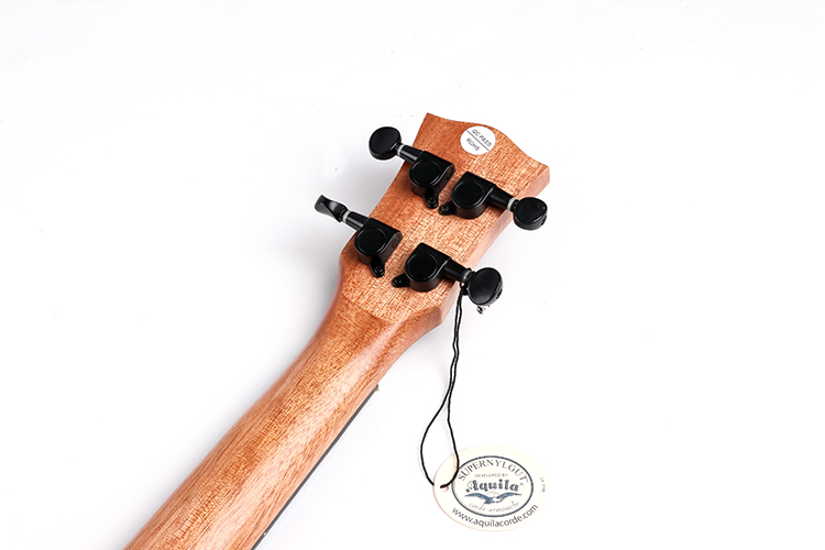 Famous　ukulele  FU-100 フェイマス ウクレレ Famous ukulele FU-100 - メルカリ