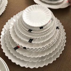 <span class=keywords><strong>Assiette</strong></span> à <span class=keywords><strong>chrysanthème</strong></span> ronde en porcelaine blanche, service de table de la chine 6-18 pouces, bon marché pour hôtel, livraison gratuite - Product Image 1