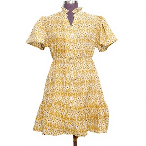 Vestido corto elegante de algodón hecho a mano en India, con estampado floral, ideal para fiestas, regalo para novias, personalizado, vestido de moda para mujer, procedente de la India. - Product Image 1