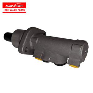 Pompe hydraulique principale / Pompe de frein principale pour VW <span class=keywords><strong>Golf</strong></span> <span class=keywords><strong>1</strong></span> / 2 / 3 Passat 1993-1999 <span class=keywords><strong>Cylindre</strong></span> de frein principal 357611019B - Product Image 3