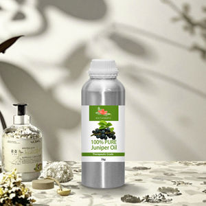Biologische 1Kg Jeneverbes Etherische Olie 100% Pure Niet-Alcoholische Bulkprijs Natuurlijke <span class=keywords><strong>Juniperus</strong></span> <span class=keywords><strong>Communis</strong></span> Bessenblad Olie Oem 10Ml Vrij - Product Image 1