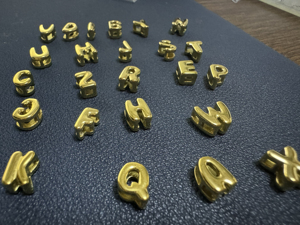 Yiwu aceon thép không gỉ Đúc thủ công hiệu ứng 3D vòm bề mặt hình chữ nhật lỗ cho 2mm Chuỗi tự làm cá nhân Bong Bóng thư quyến rũ - Product Image 5