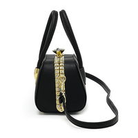 Sac Boston de luxe pour femme avec rabat, fermoir incrusté de diamants, bandoulière, design fourre-tout haut de gamme en PU et polyester