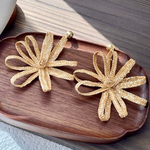 Pendientes de Flores con Baño de Oro, Aleación de Zinc, Joyería Bohemia para Mujer, para Fiesta o Playa - Product Image 4