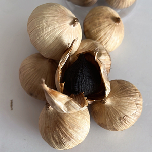 <span class=keywords><strong>Ail</strong></span> <span class=keywords><strong>noir</strong></span> <span class=keywords><strong>fermenté</strong></span> chinois à tête unique en vente - Product Image 5
