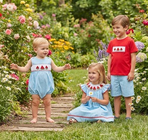 Robes smockées pour bébé fille, manches volantées, motif pastèque bleu, gingham, faites à la main avec broderie décorative pour enfants - Product Image 4